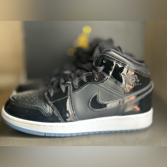 Jordan Space Jam Black Patent Leather Sneakers - Picture 1 of 5